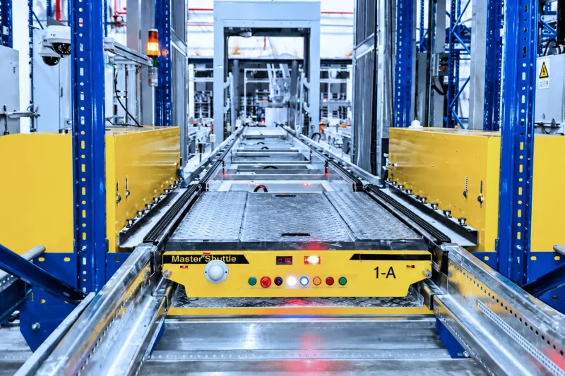 Guizhou Tongjitang pallet shuttle project